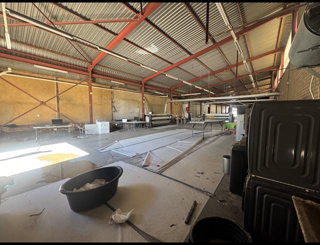 715M² WAREHOUSE TO LET IN WYNBERG